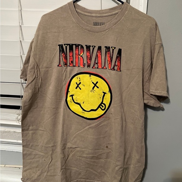 NIRVANA Other - NIRVANA Tan Smiley Face Tee